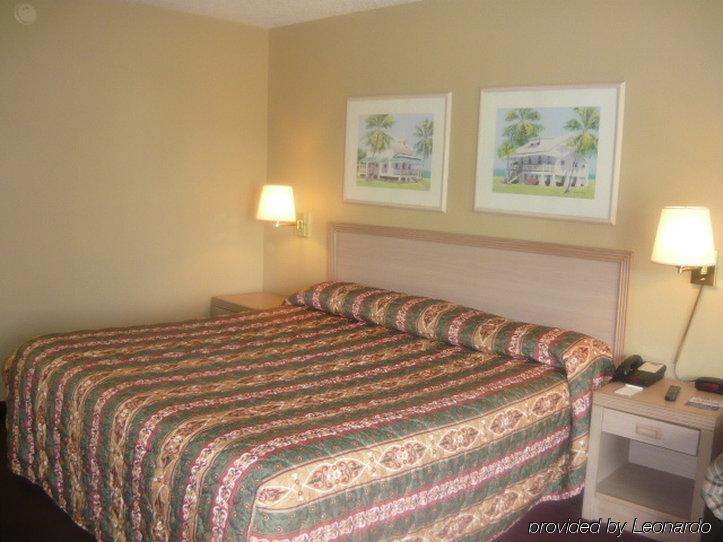Key West Inn - Tuscumbia Habitación foto